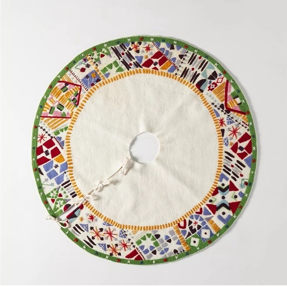 Anthropologie-Folk Tree Skirt NWT - Picture 2 of 16